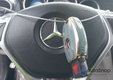 2012 Mercedes-Benz C 350 Sport из США, поврежденный, VIN WDDGJ5HB4CF734985